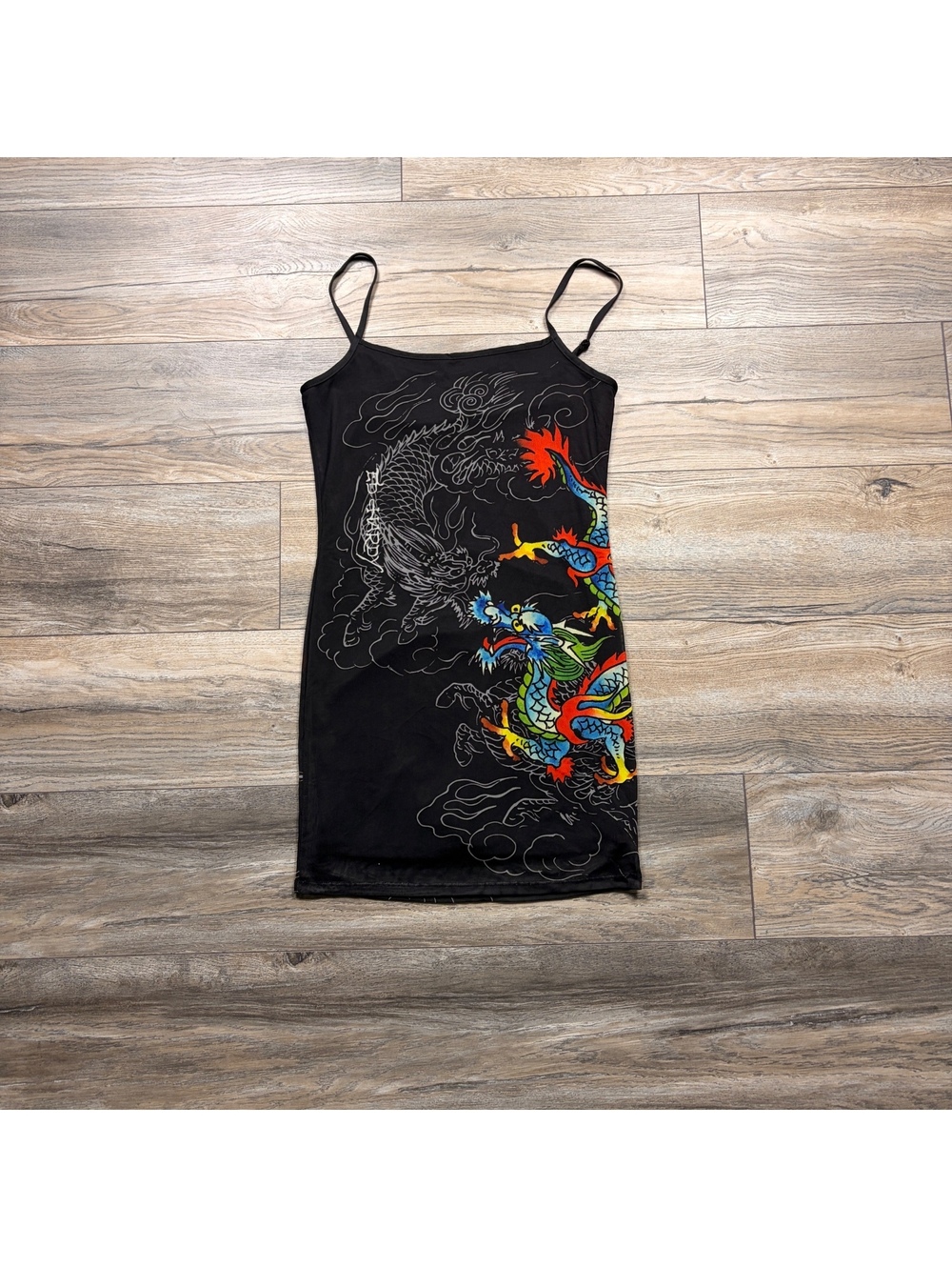 Y2K ED hardy dragon dress, super clean design and colors, size M